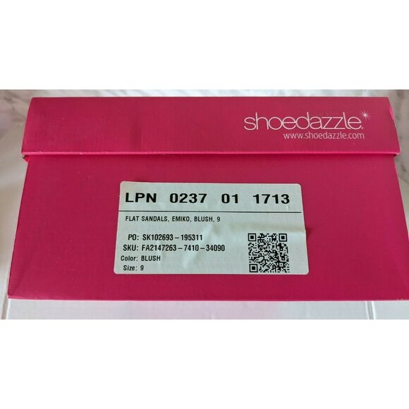 NIB Emiko Rhinestone Fuzzie Slide Women Sandals Flat Pink Faux Fur Buckle Size 9 - Picture 8 of 8